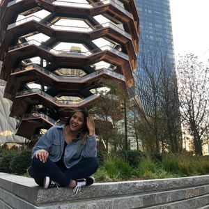 Meet your Posher, Jann marionne